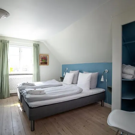 Gaestgiveri Bregninge ゲストハウス Ærøskøbing