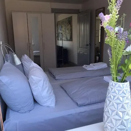 Gaestgiveri Bregninge Guest house *