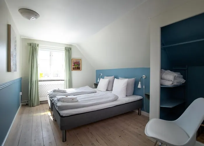 Gaestgiveri Bregninge ゲストハウス Ærøskøbing